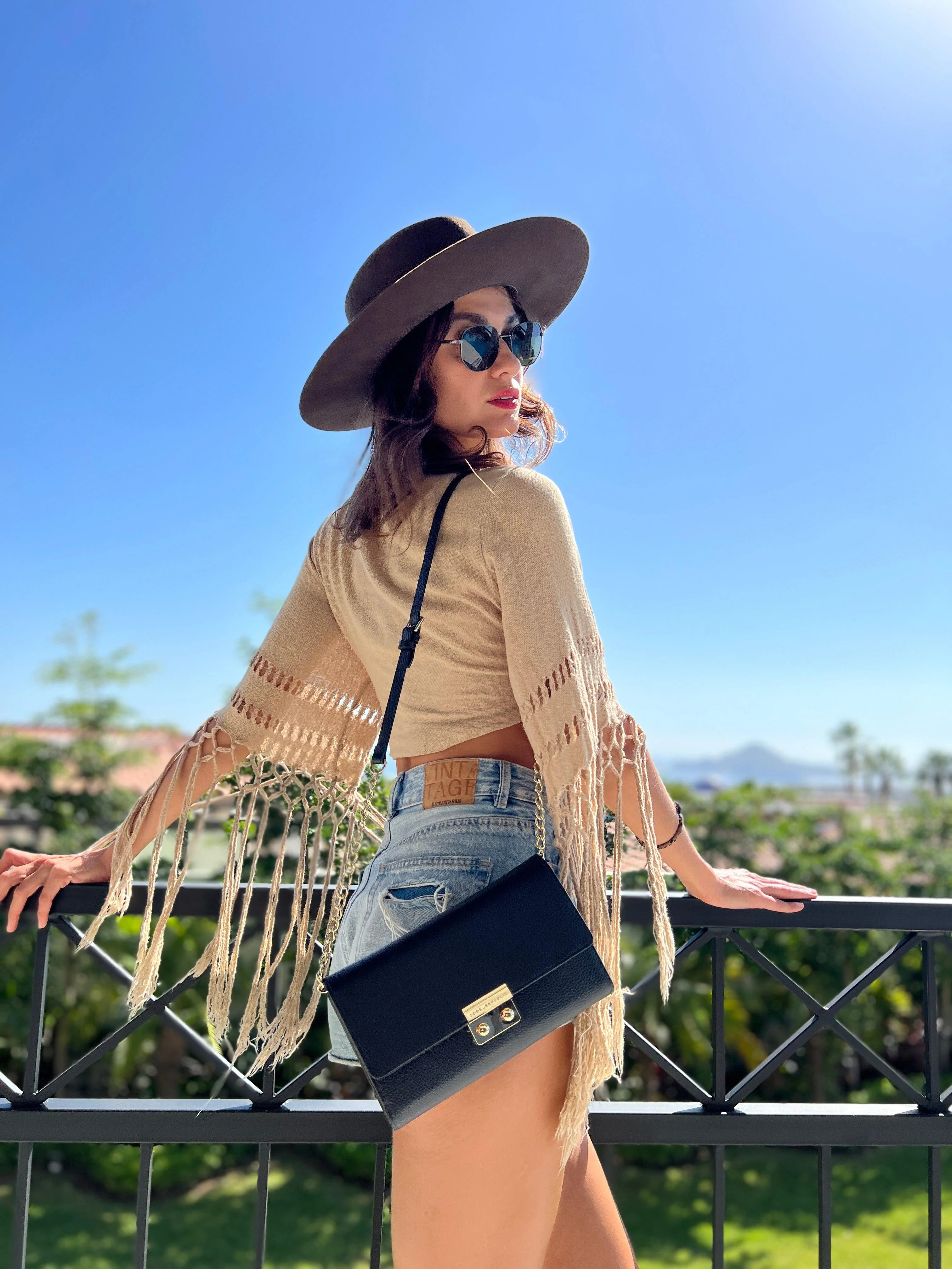 DANIELLE 7 in 1 CROSS BODY TRAVEL WALLET - Image 24