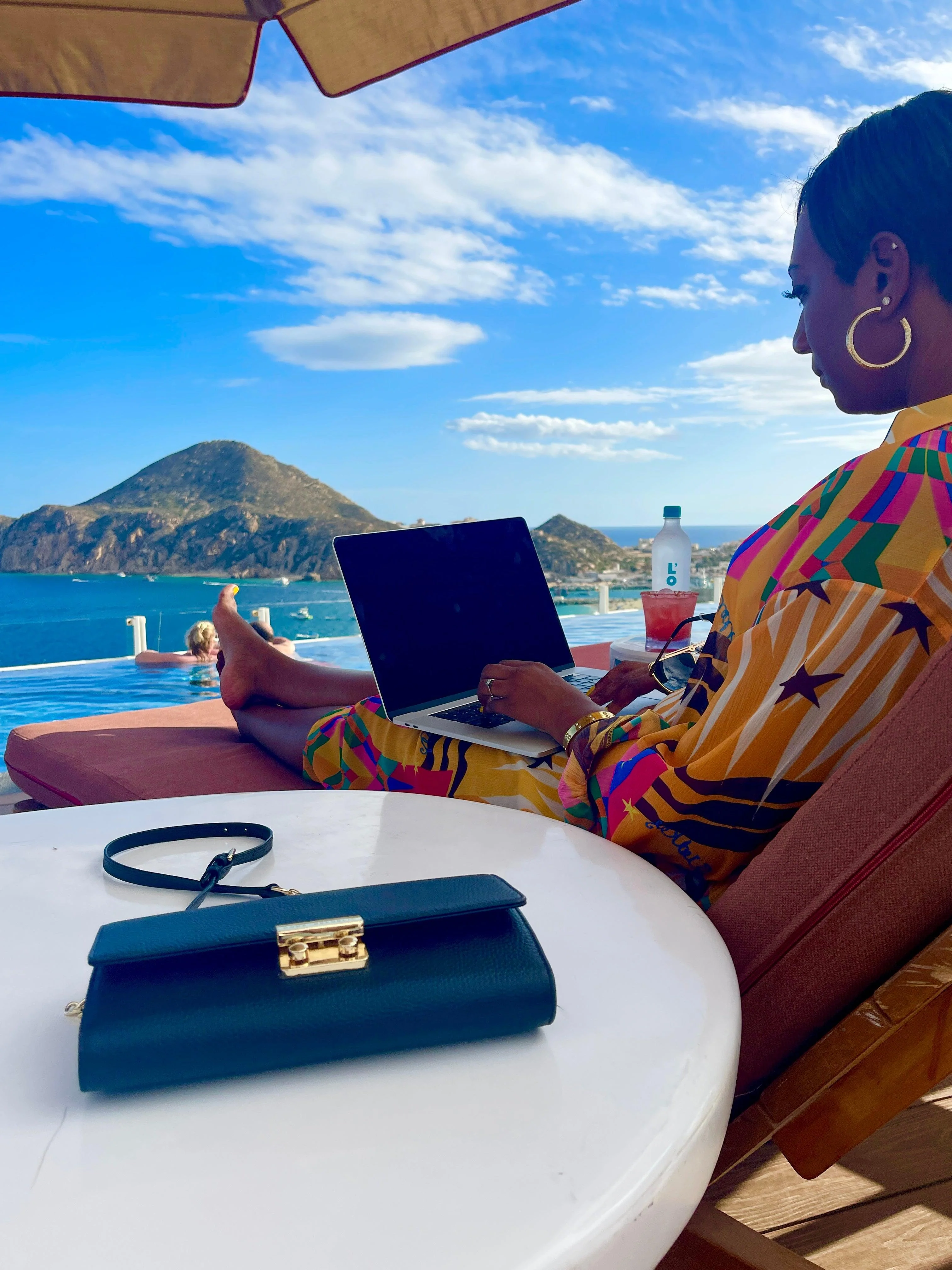 DANIELLE 7 in 1 CROSS BODY TRAVEL WALLET - Image 30