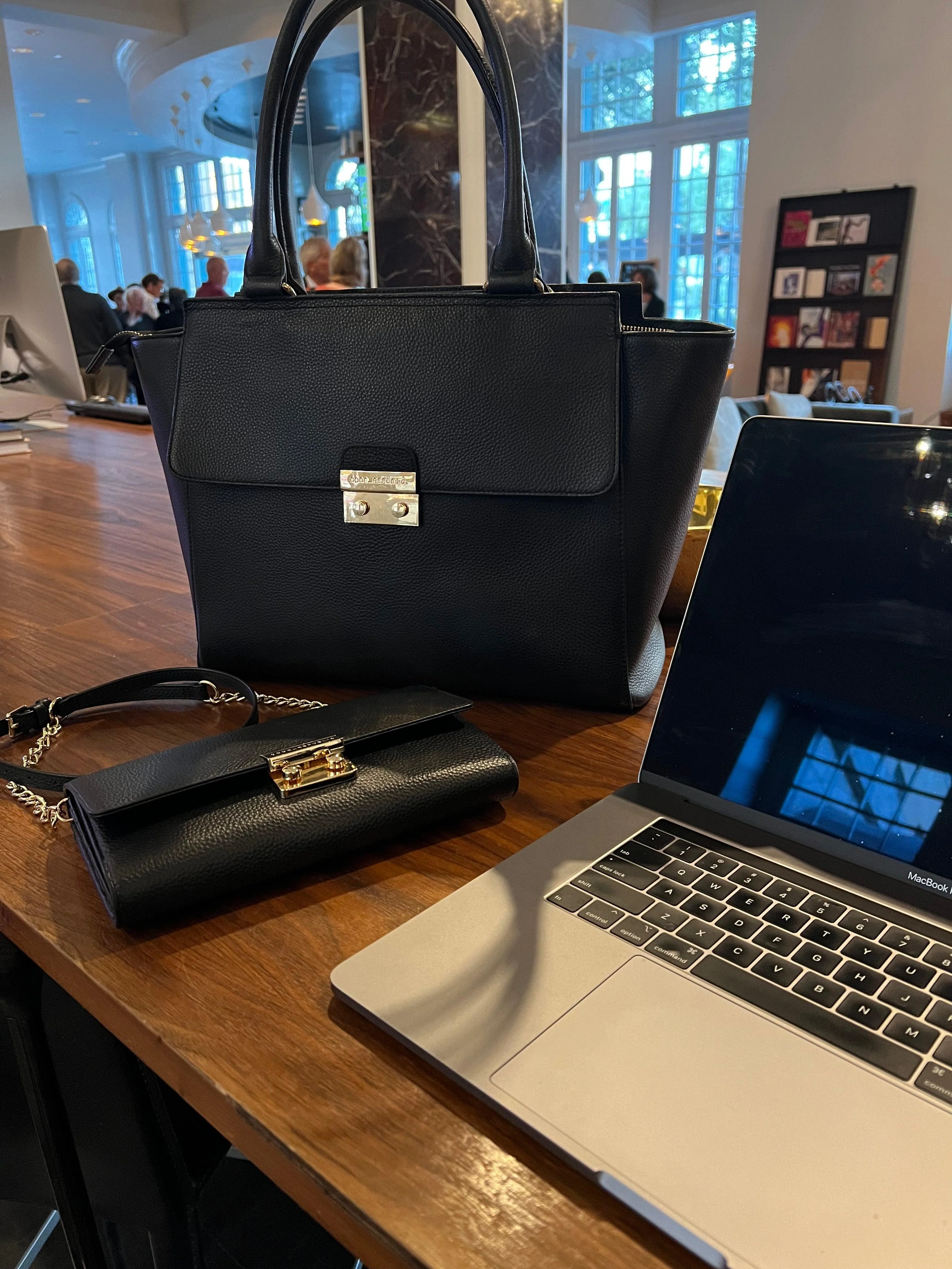 DANIELLE 7 in 1 CROSS BODY TRAVEL WALLET - Image 34