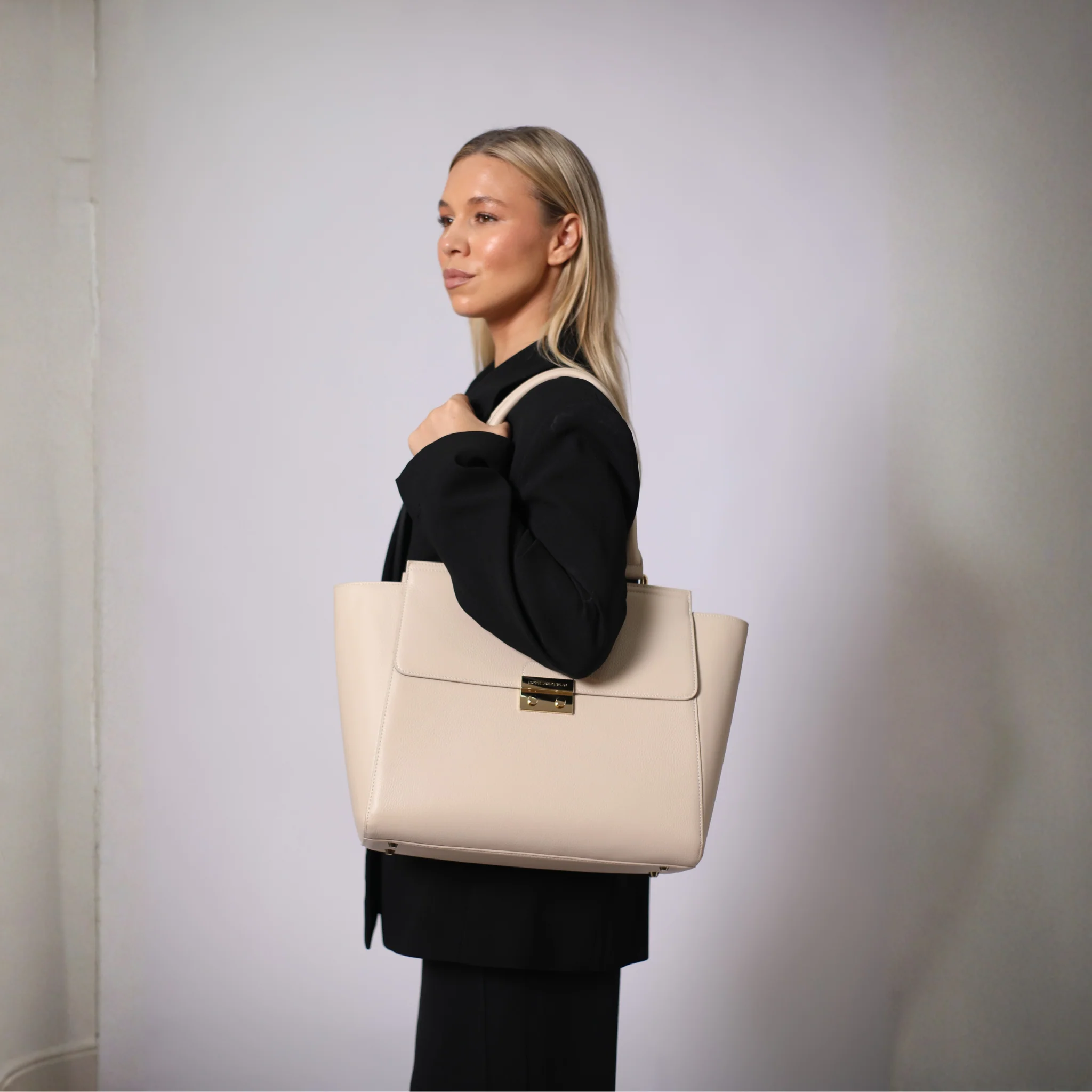 DANIELLE 14” LAPTOP HANDBAG | ITALIAN LEATHER - Image 19