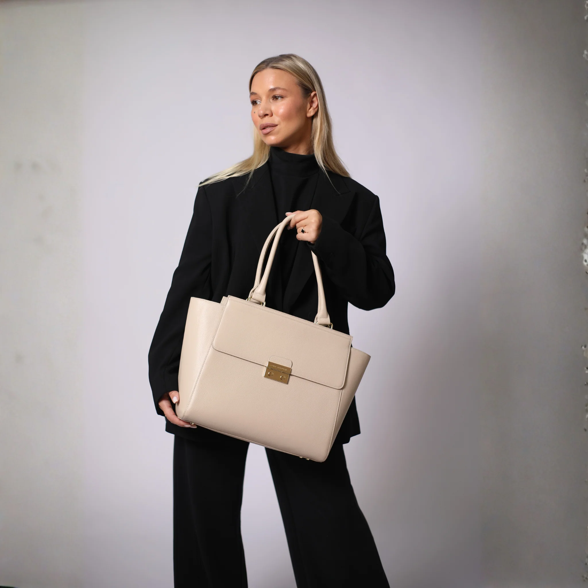 DANIELLE 14” LAPTOP HANDBAG | ITALIAN LEATHER - Image 24